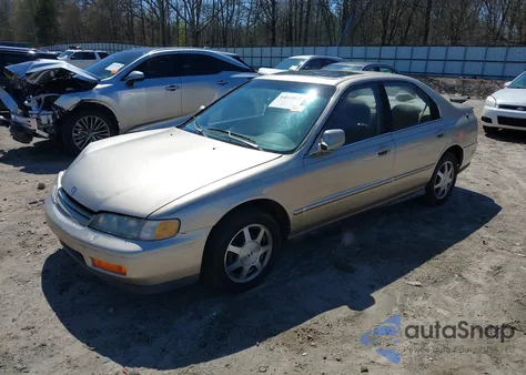 1995 Honda Accord Ex from USA, damaged, VIN JHMCD5653SC052689